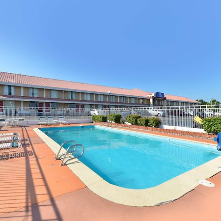 Americas Best Value Inn Tulsa I-44 Oakhurst Eksteriør billede